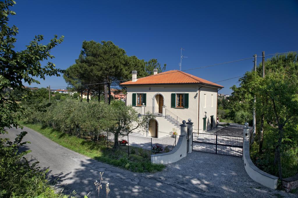 Villa Tancredi Foiano Della Chiana Exterior photo